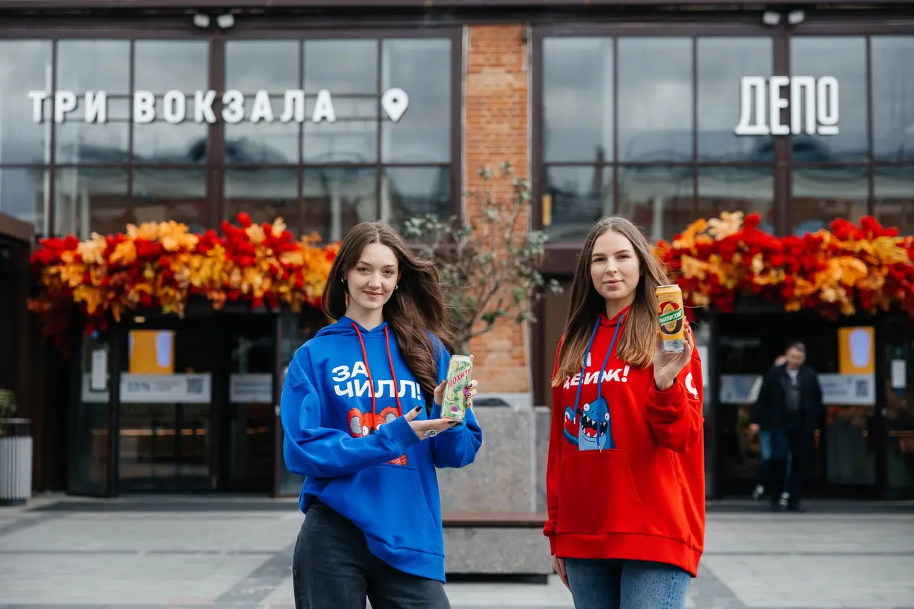 Интеграция бренда COOL COLA — фото 1